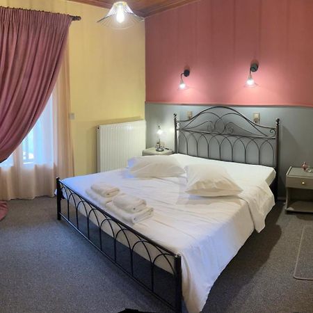 Guesthouse Sinoi Vitina Ngoại thất bức ảnh