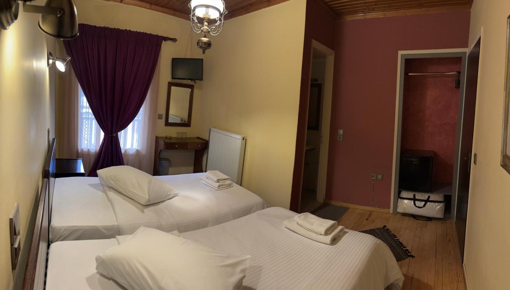 Guesthouse Sinoi Vitina Ngoại thất bức ảnh