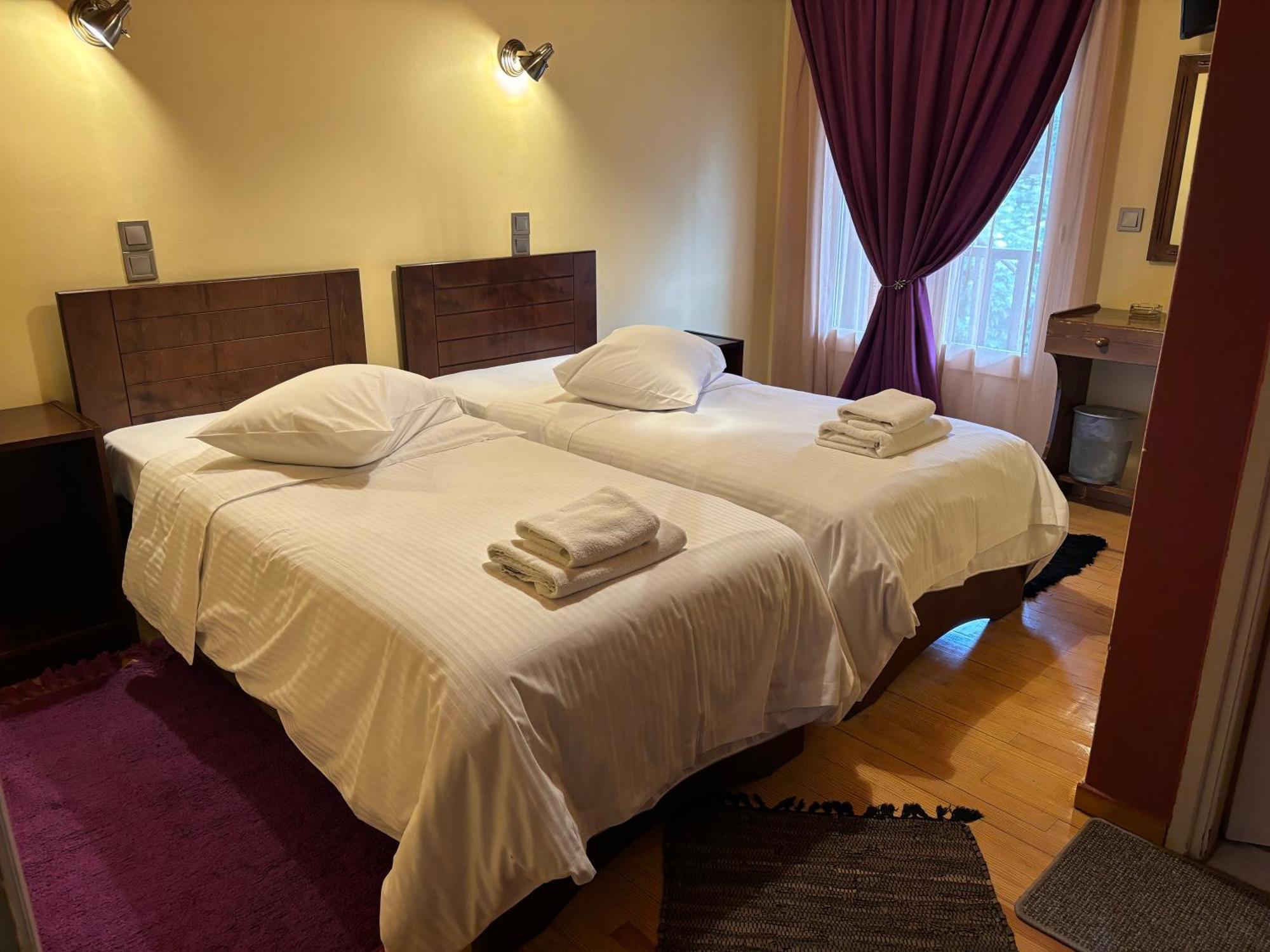 Guesthouse Sinoi Vitina Ngoại thất bức ảnh