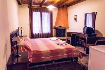 Guesthouse Sinoi Vitina Ngoại thất bức ảnh
